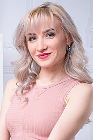 Anna Kharkiv 908762